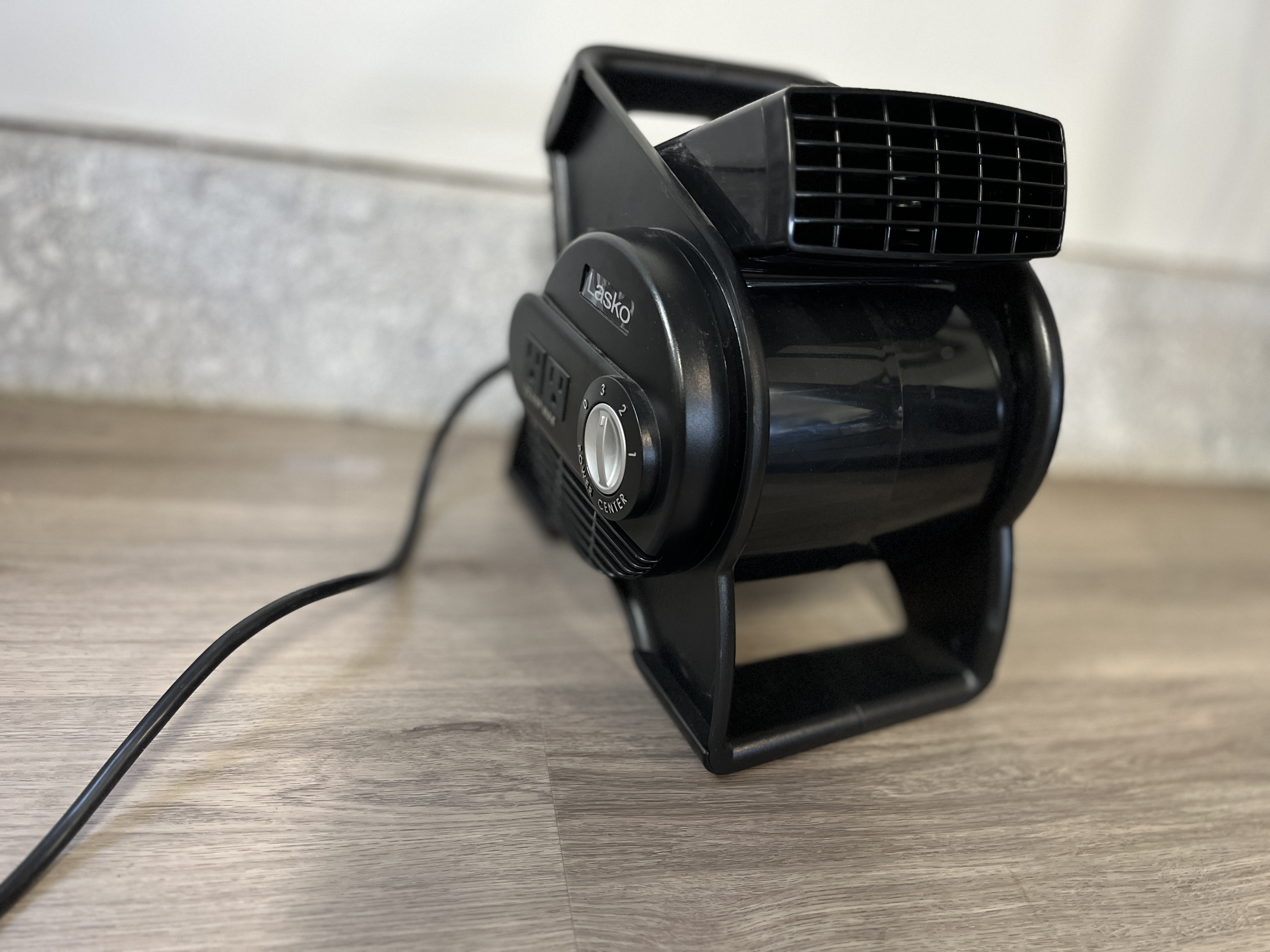 3 Best Fans for Zwift 2023